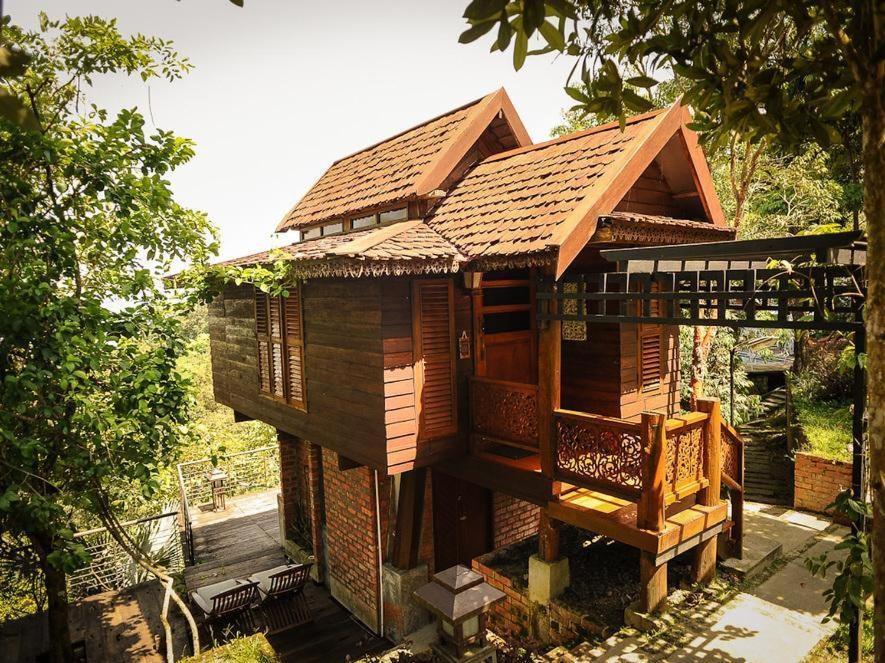 Villa Malihom Private Estate Balik Pulau Esterno foto
